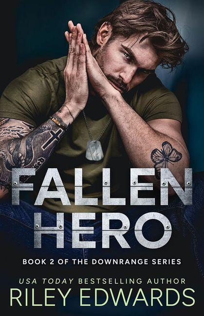 Kniha Fallen Hero EDWARDS RILEY