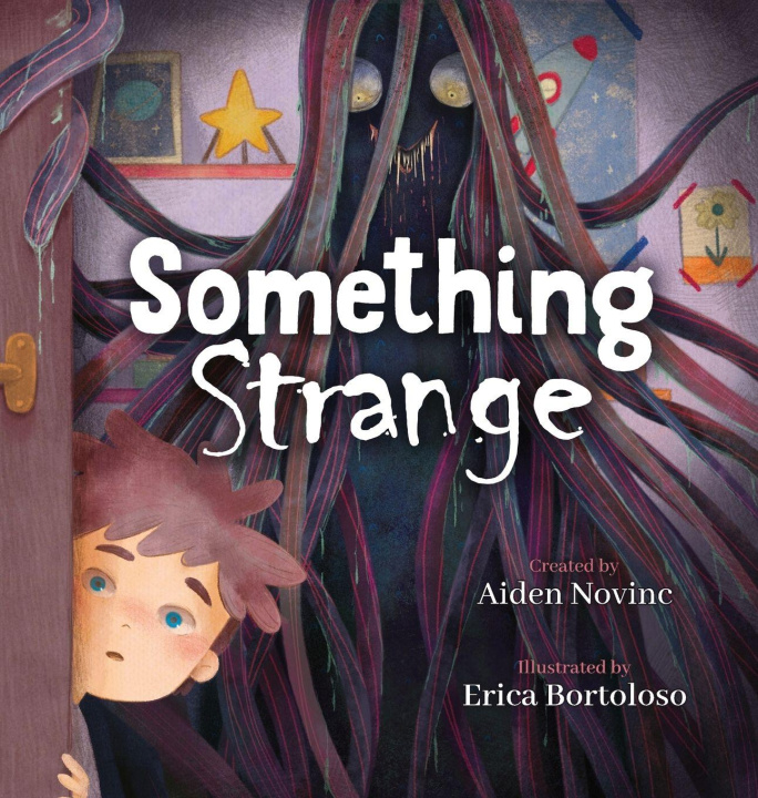 Kniha Something Strange Erica Bortoloso