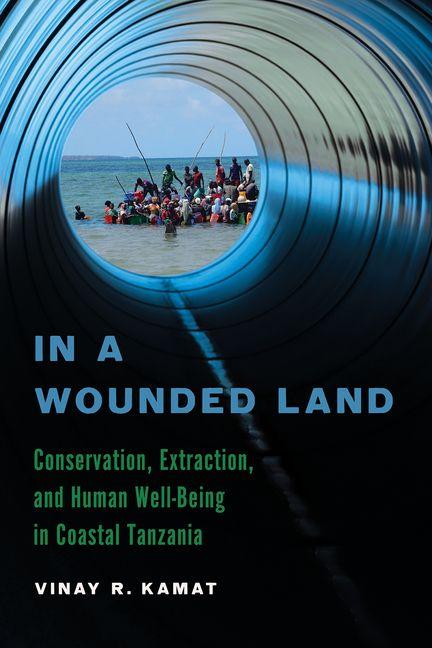 Boek In a Wounded Land Vinay R. Kamat