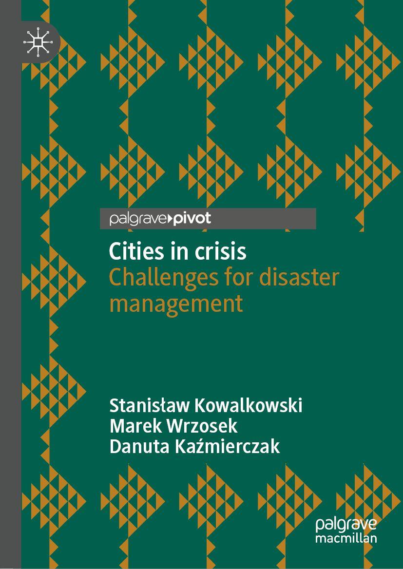 Knjiga Cities in Crisis Marek Wrzosek