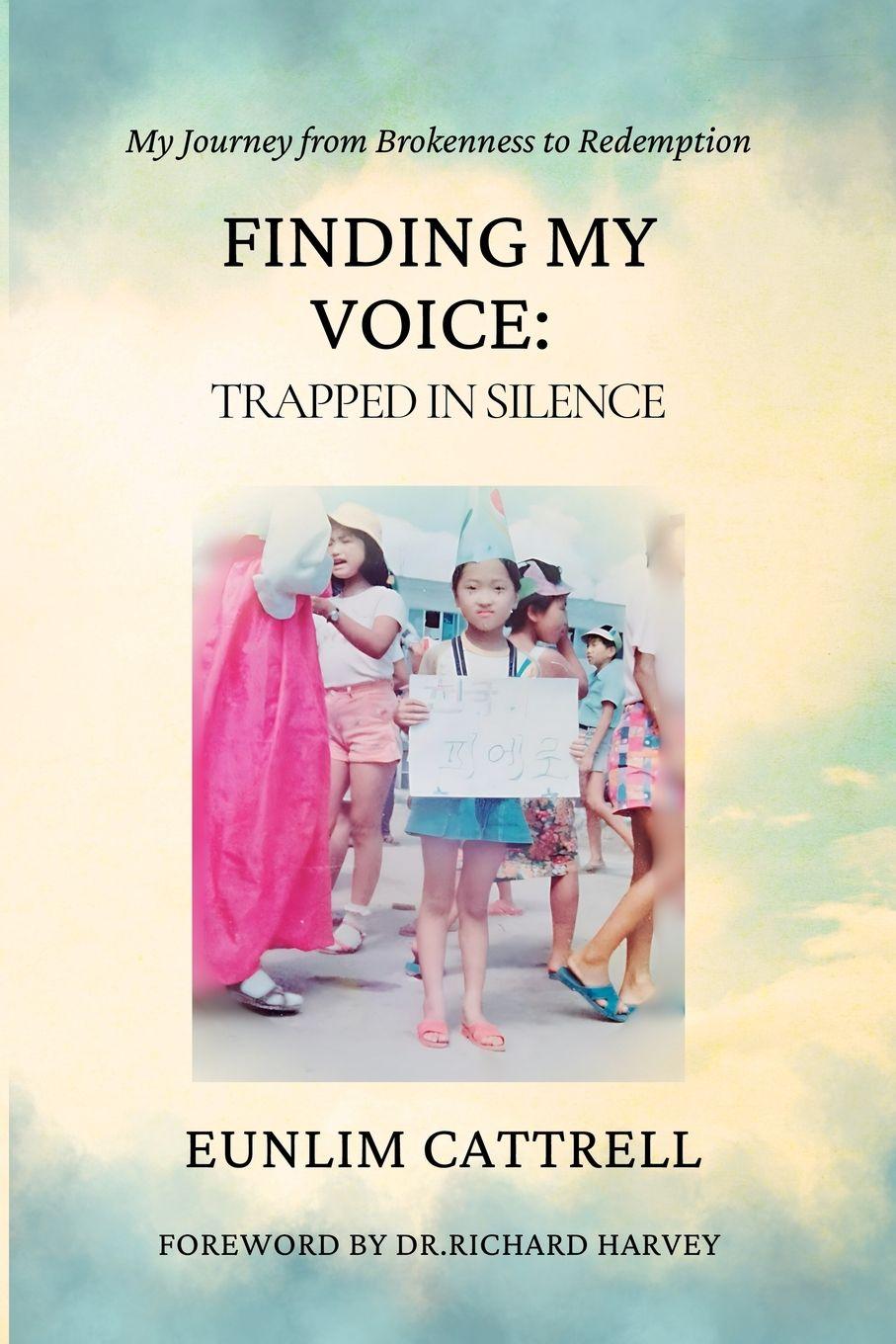 Knjiga Finding My Voice 