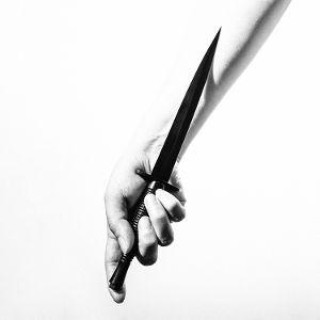 Zvok Dagger Ist Ist