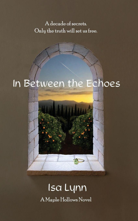 Kniha In Between the Echoes Isa Lynn