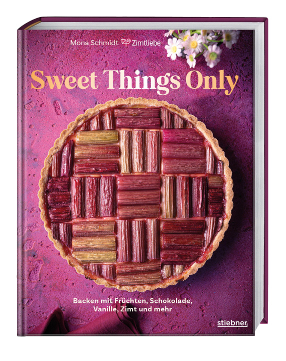 Knjiga Sweet Things Only Mona Schmidt