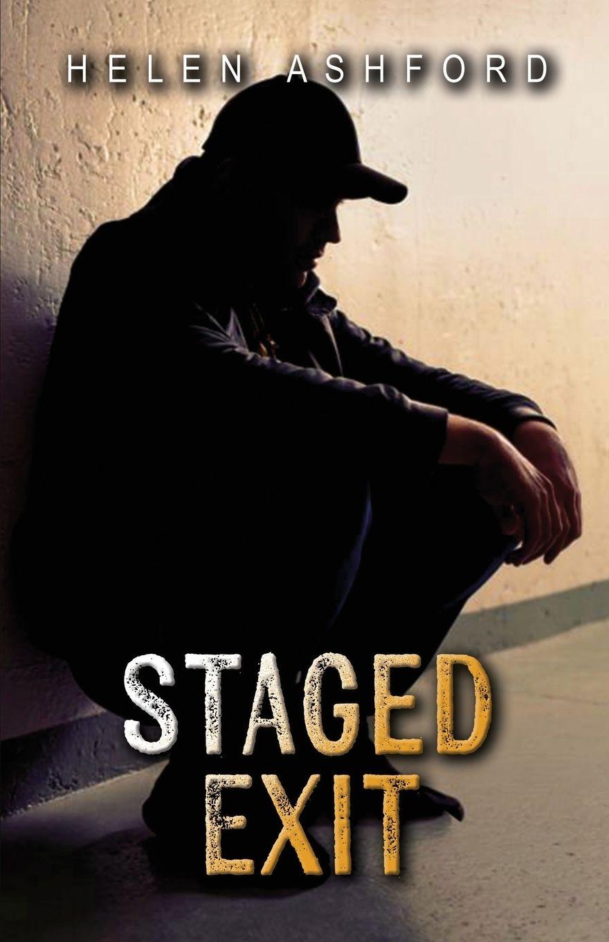 Kniha Staged  Exit Helen Ashford