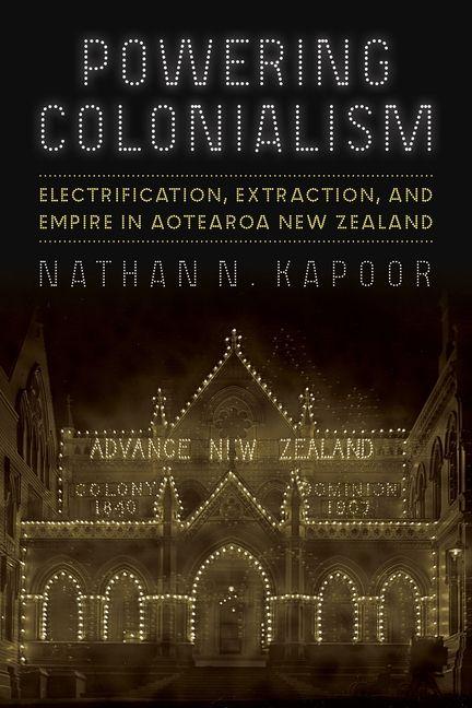 Knjiga Powering Colonialism Nathan N. Kapoor