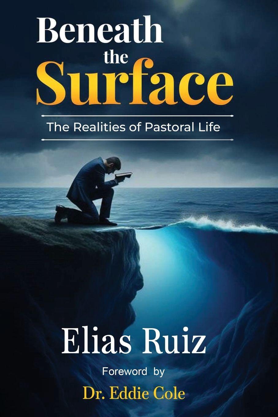 Könyv Beneath the Surface Elias Ruiz