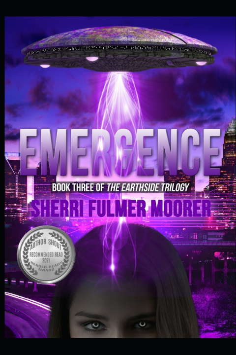 Knjiga Emergence, Book Three of The Earthside Trilogy Sherri Fulmer Moorer