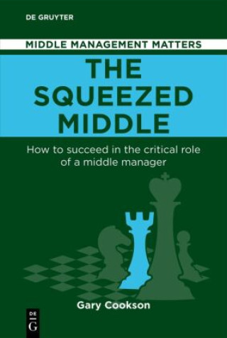 Knjiga The Squeezed Middle Gary Cookson