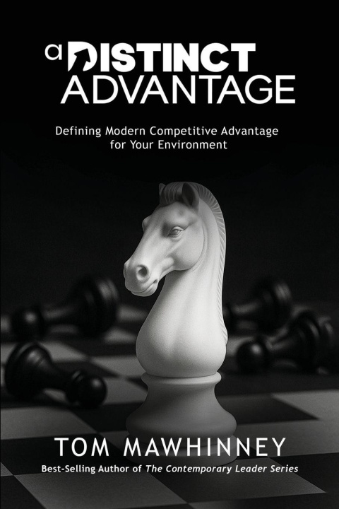 Kniha A Distinct Advantage Tom Mawhinney