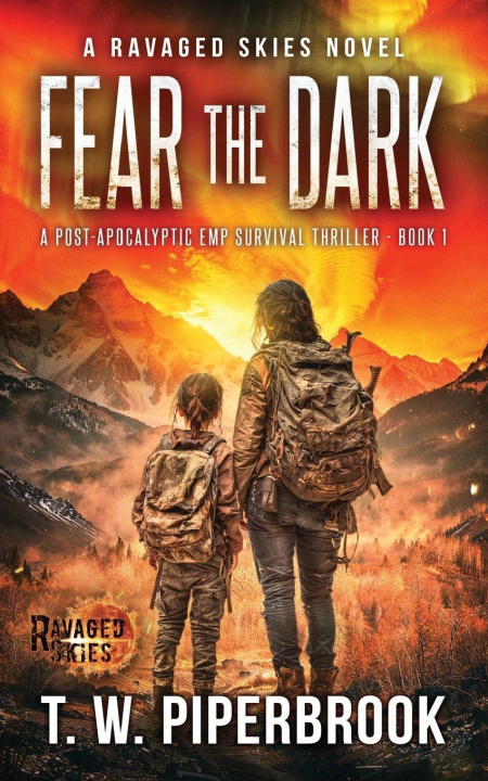Boek Fear The Dark T.W. Piperbrook