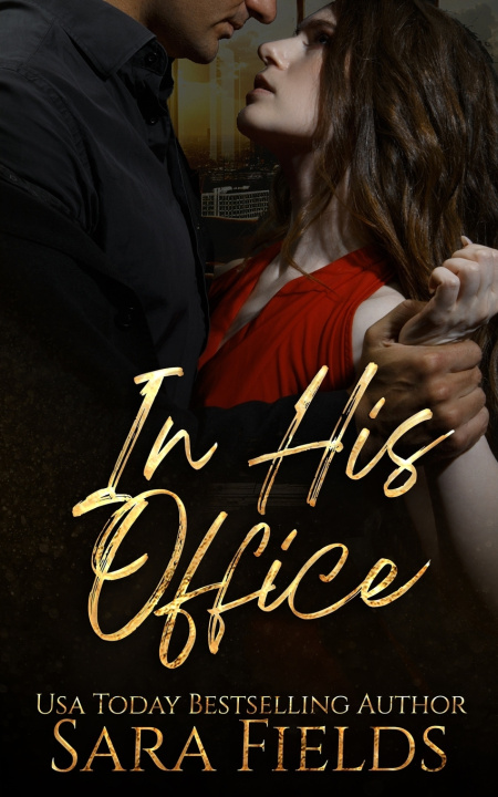 Libro In His Office Sara Fields