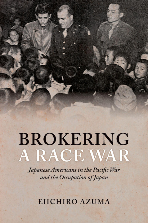 Knjiga Brokering a Race War Azuma