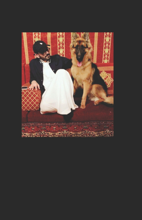 Knjiga From snoopy to snoop the change Mohammed Khaled Al Saawi