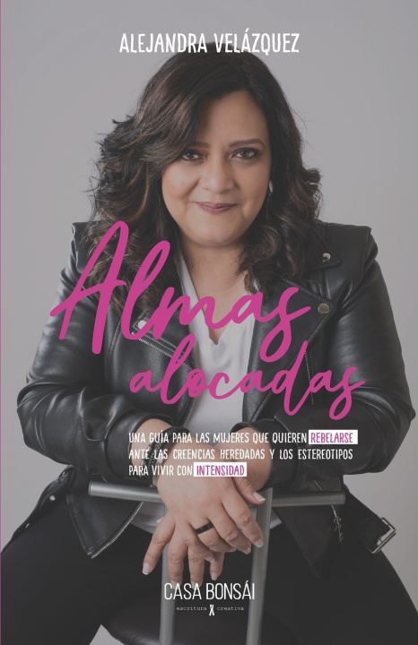 Knjiga Almas alocadas Alejandra Velázquez