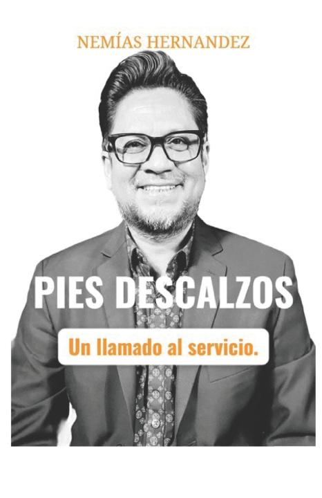 Książka Pies Descalzos Nemias Hernandez