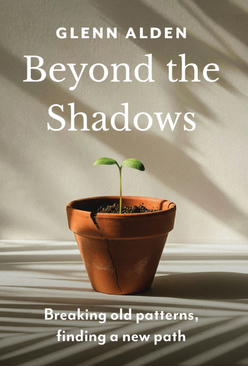Kniha Beyond the Shadows Glenn Alden