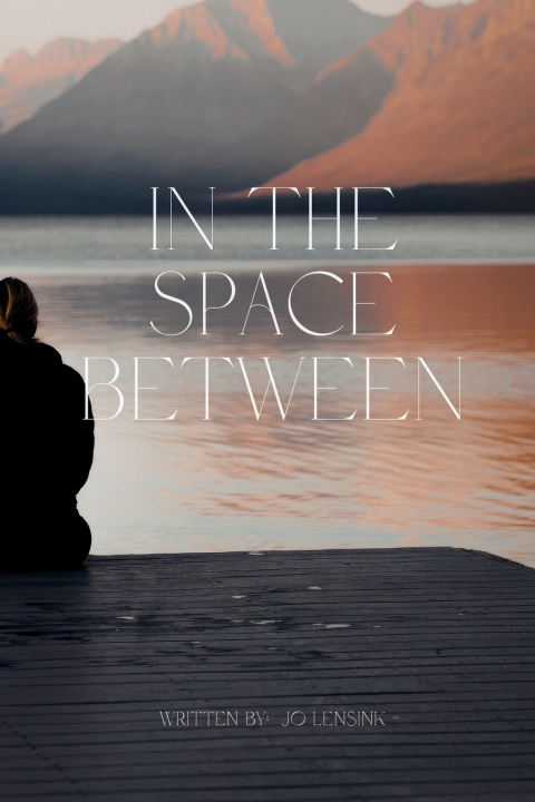 Kniha In the Space Between Jo Lensink