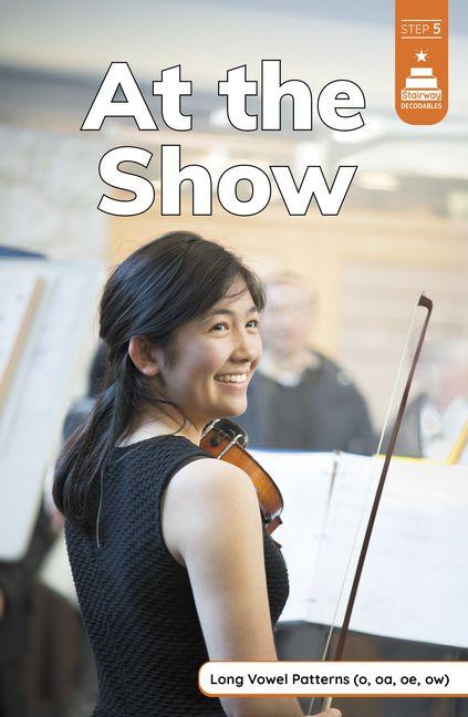 Kniha At the Show 
