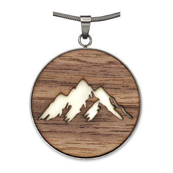 Hra/Hračka Holzschmuck "Waldzeichen" Berg 