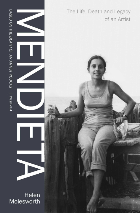Książka Mendieta Helen Molesworth