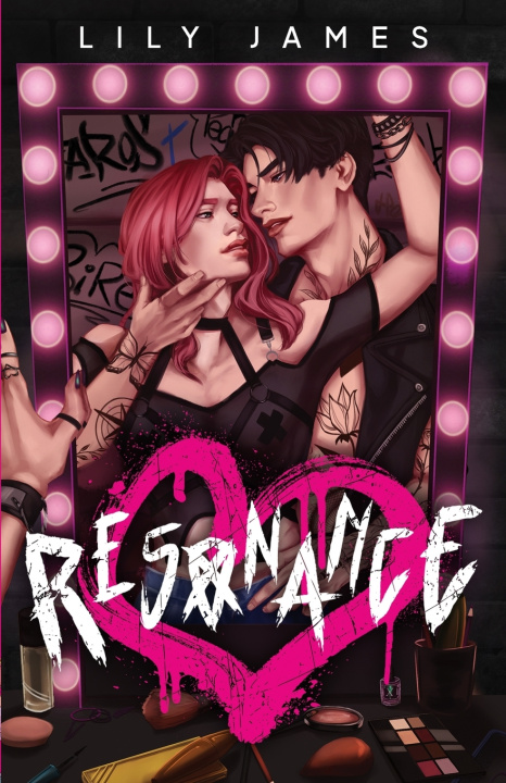 Kniha Resonance Lily James