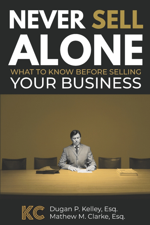 Knjiga Never Sell Alone Mathew M Clarke Esq.