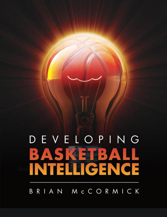 Książka Developing Basketball Intelligence Brian McCormick