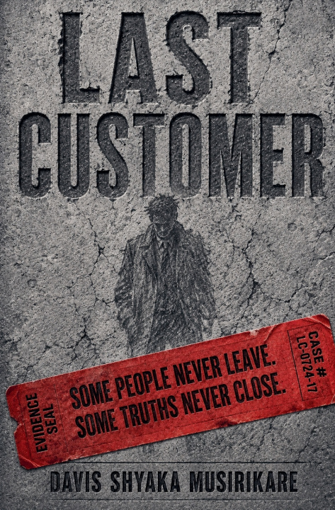 Livro Last Customer Davis Shyaka Musirikare