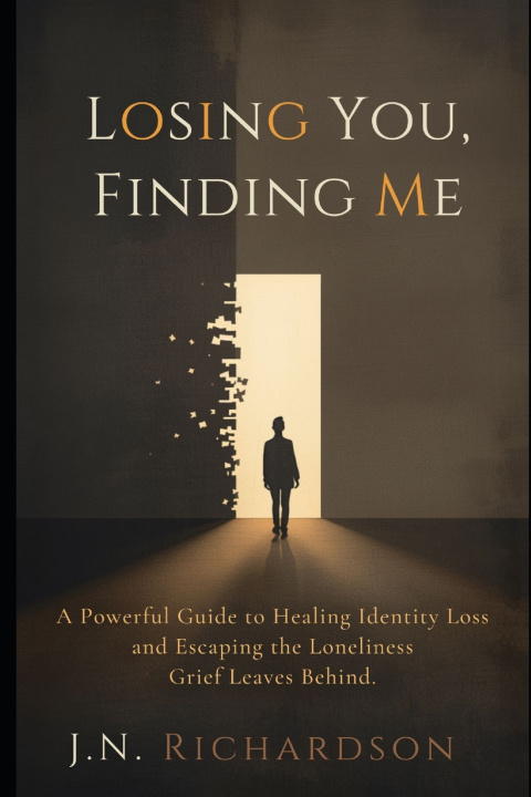 Knjiga Losing You, Finding Me J N Richardson